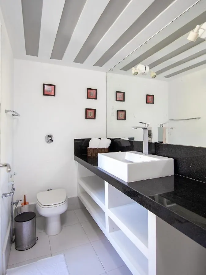 Villa Belissima Casa! Quatro Suites Na Praia Dos Ossos. Búzios
